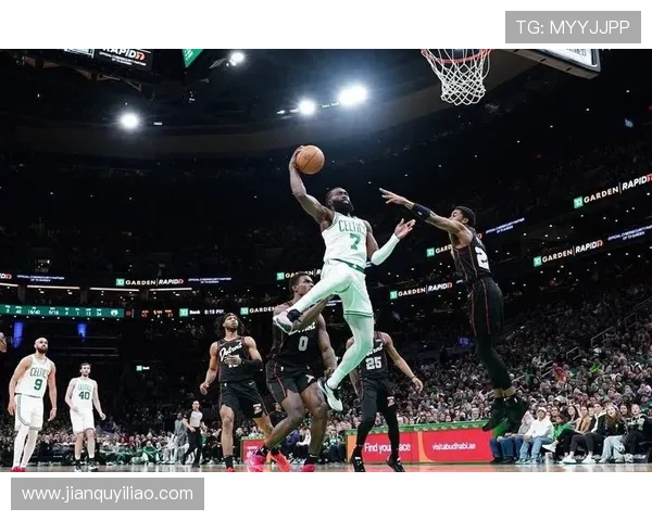 凯尔特人官方推特早安问候分享怀特球场美丽瞬间