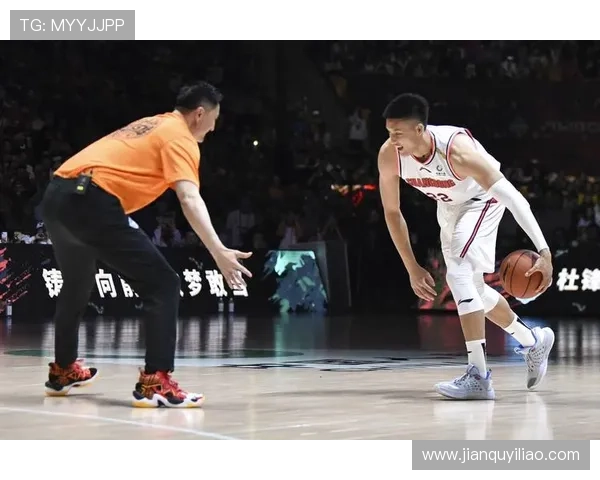 姚明的传奇之路：从篮球巨星到中国记忆的象征与文化传承